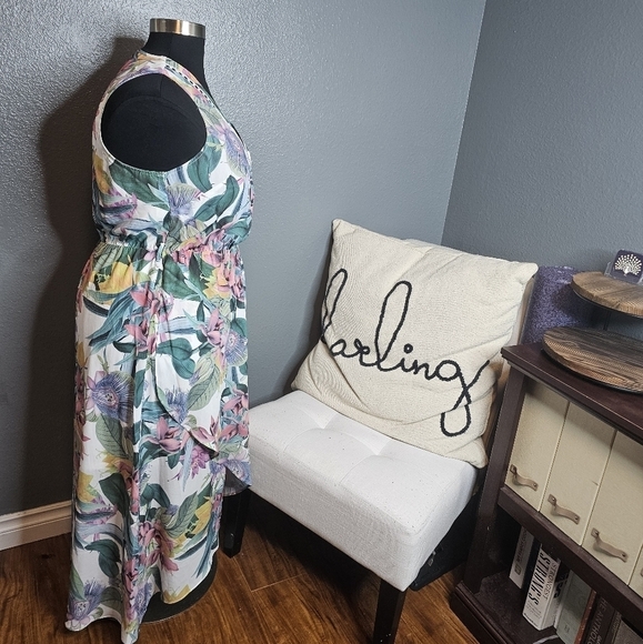 City chic floral dress size 16W - Picture 2 of 4